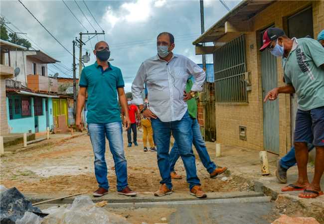 Prefeito De Ilh Us Vistoria Obra De Conten O Na Avenida Palmares