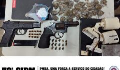 Ilhéus :Condutor e carona são presos com drogas e armas no distrito de Mamoan