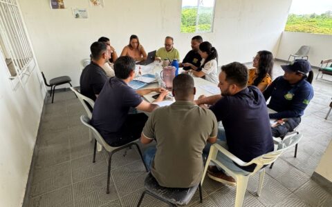 Representantes do COE fazem reunião na Secretaria de Saúde de Ibicaraí