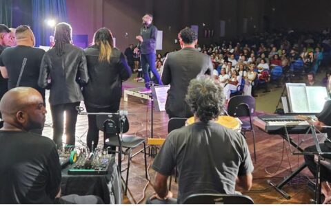 Uesc apresenta show musical Concerto é encerramento do curso de Iniciação à Regência Coral e Instrumental