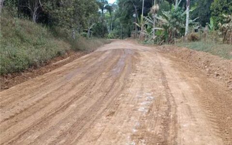 Prefeitura de Ilhéus intensifica ações nos distritos com melhorias em estradas e coleta de lixo