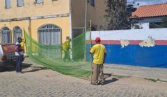 Líder comunitário Doda realiza mutirão de limpeza no bairro do Iguape