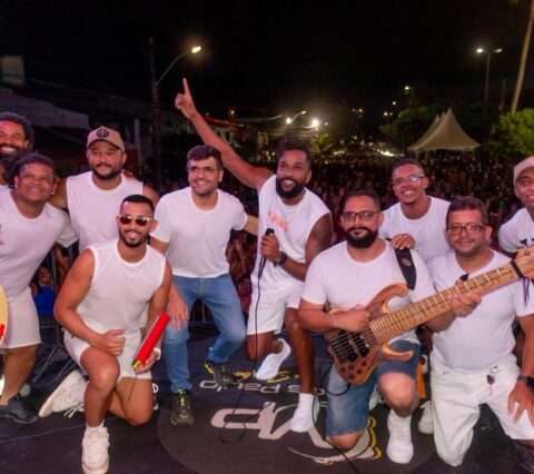 Carnaval de Ilhéus 2025 começa com muita animação no Pontal