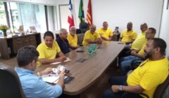 Diretoria do Sindtaxi se reúne com prefeito de Ilhéus