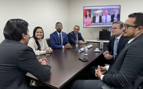 Em reunião com ministro do Esporte, Débora Regis viabiliza R$5 milhões para revitalizar equipamentos de Lauro de Freitas