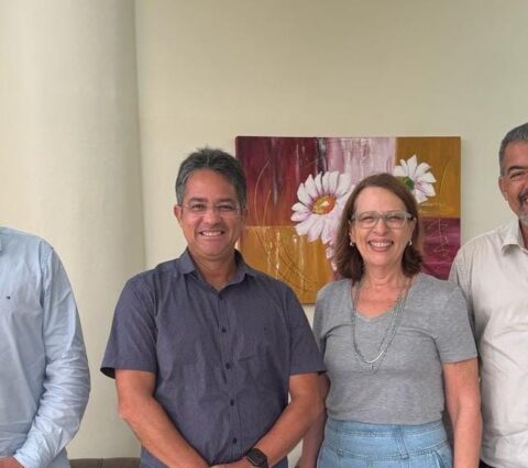 Encontro entre representantes do Hospital Regional Costa do Cacau e UESC fortalece debate sobre ensino e pesquisa