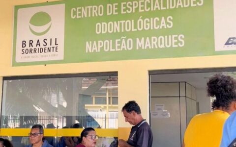 Prefeitura de Ilhéus entrega próteses dentárias e transforma sorrisos