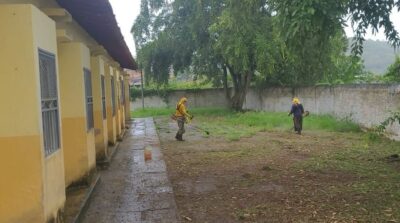 Prefeitura de Ilhéus realiza serviços de limpeza e manutenção em escolas e bairros da cidade