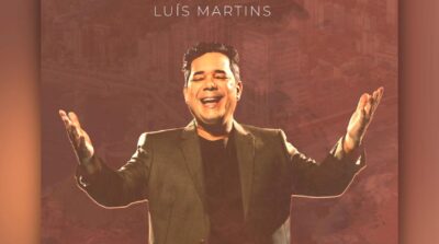 Cantor baiano Luis Martins é finalista do prêmio profissionais da Música 2025