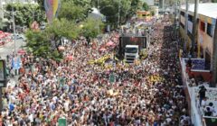 Número de acidentes com vítimas cai 72% no segundo dia do Carnaval de Salvador