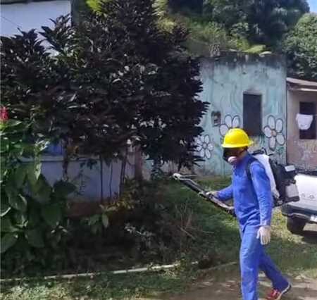 Agentes de Endemias realizam ação emergencial contra arboviroses em Urucutuca, distrito de Ilhéus