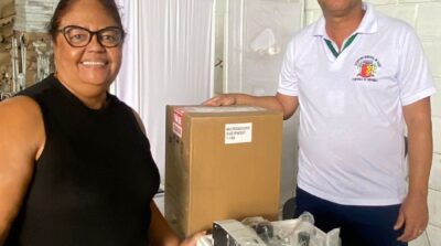 Agentes de Endemias recebem novos microscópios para intensificar combate ao Aedes aegypti e ao Triatomínio em Ilhéus