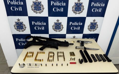 Armas são apreendidas em cumprimento de mandado no  Sul da Bahia