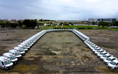 Governo do Estado entrega 72 novos veículos para a saúde e ultrapassa R$ 196 milhões investidos na renovação da frota em toda a Bahia desde 2023
