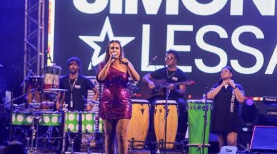 Ilhense Simone Lessa leva  Forró das Antigas à Abertura do São João de Jordânia, em Minas Gerais