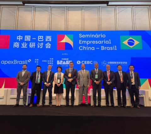 Na China, governador Jerônimo Rodrigues apresenta potencial da Bahia para receber investimentos em tecnologia