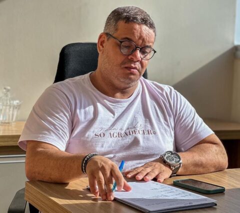 Pão, espetáculo e consentimento silencioso