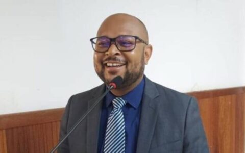 Ilhéus: Pela segunda vez, vereador Éder Junior tem celular clonado por Hacker