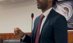 Vereador Maurício Galvão adia votação de R$ 26 milhões para empresas de transporte em Ilhéus e cobra transparência