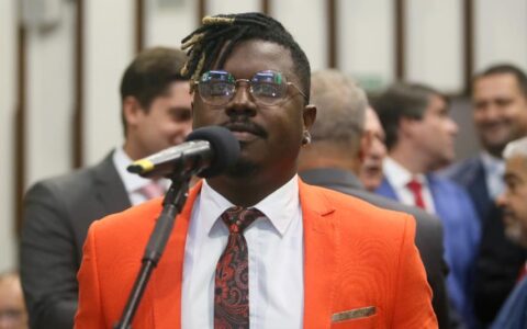 O deputado caloteiro, a gambiarra junina na Bahia e a inovação de Jerônimo ao anunciar promessa
