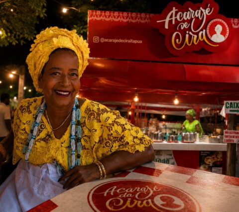Acarajé da Cira segue aberto em Itapuã