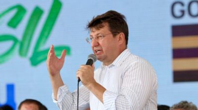 “ACM Neto tenta esconder Flávio Bolsonaro, mas a Bahia já entendeu quem é seu padrinho político”, diz Marcelo Emerenciano
