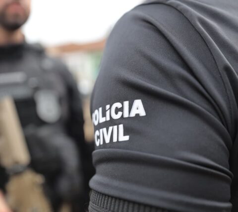 Homem é preso por tráfico de drogas e receptação qualificada em Arraial d’Ajuda