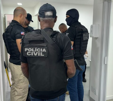 Médicos são afastados por complicações em cirurgias oftalmológicas