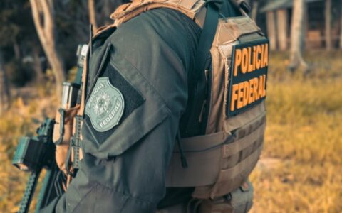 PF e PM fazem apreensão de R$ 700 mil em espécie na Bahia