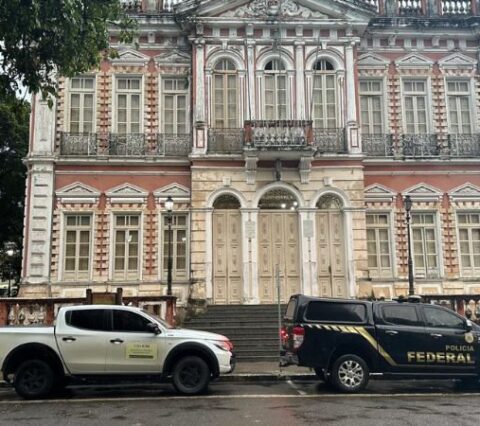 PF nas ruas: contrato de R$ 15 milhões da merenda escolar coloca Ilhéus no centro de investigação na Bahia