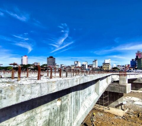 Titular da SIURB vistoria obras de mobilidade e pavimentação em Itabuna