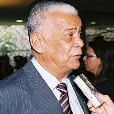 Bebeto Galvão lamenta falecimento de Raymundo Veloso, ex-deputado e ex-presidente da Câmara Municipal de Ilhéus