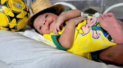 Clima de Copa do Mundo toma conta dos recém-nascidos do Hospital Materno-Infantil Dr. Joaquim Sampaio, em Ilhéus