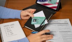 Departamento de Estado confirma limite de 186 mil green cards por emprego em 2026 e reacende debate sobre oportunidades nas categorias EB
