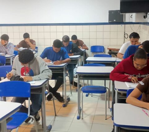Estudantes de colégio estadual de Itabuna marcam presença em olimpíadas nacionais de Robótica e Matemática
