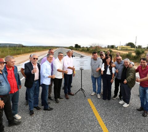 Em Vitória da Conquista, Jerônimo Rodrigues entrega e autoriza mais de R$ 600 milhões em investimentos para Sudoeste baiano