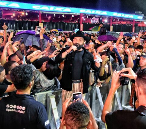 Multidão na 1ª noite do Ita Pedro 2026 confirma a celebração da cultura nordestina na maior festa de São Pedro do Brasil