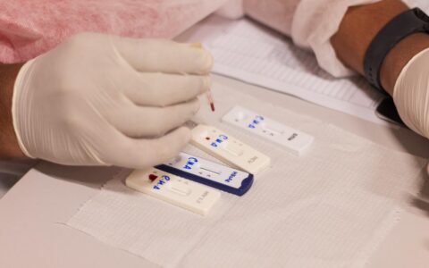 Prevenção às ISTs marca os primeiros dias das festas juninas