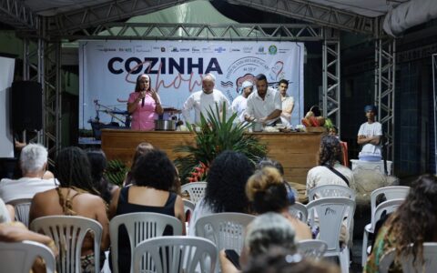 Abertura da 12ª edição do Festival Sabores de Itacaré leva o mar para o prato e movimenta a orla da cidade
