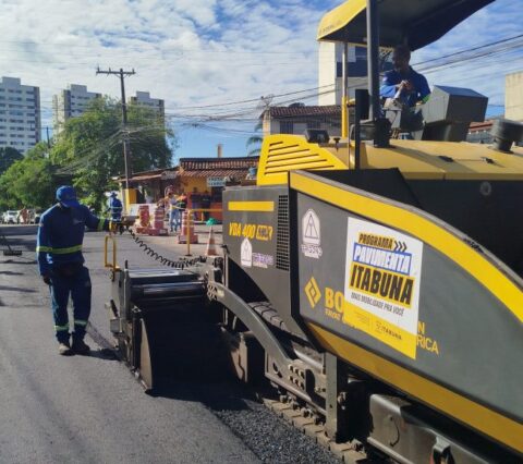 Programa Pavimenta Itabuna avança e atinge 39 ruas em diversos bairros da cidade