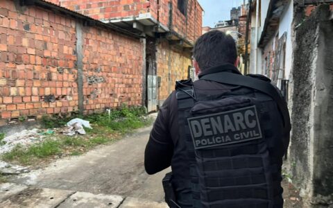 Polícia Civil apreende drogas e materiais utilizados no tráfico durante ação integrada em Itabuna