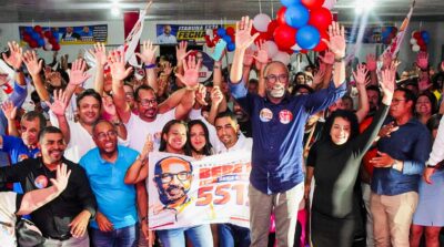 Bebeto mostra força política e reúne multidão de apoiadores e lideranças em Itabuna