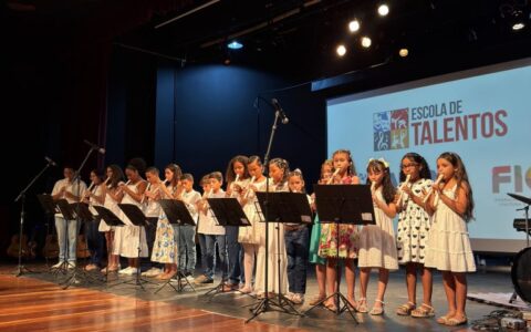 Escola de Talentos reúne mais de 250 alunos em noite de celebração à cultura em Itabuna
