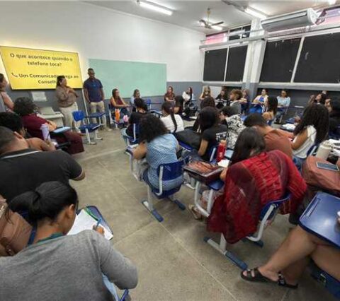 Estudantes de Psicologia conhecem atuação da rede socioassistencial de Ilhéus