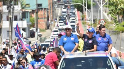 Mega carreata de ACM Neto reúne milhares de apoiadores e toma as ruas do Subúrbio de Salvador