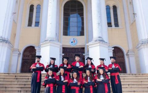 Turma de Direito Noturno 2021.2–2026.1 da Faculdade de Ilhéus celebra colação de grau neste sábado