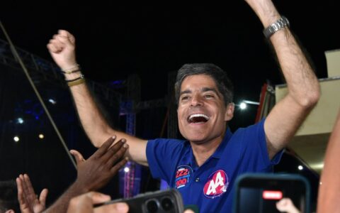 A 18 dias da eleição , ACM Neto lidera disputa ao governo da Bahia e pode vencer em 1º turno, aponta pesquisa