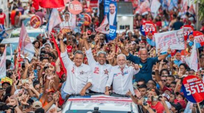 Em Ilhéus, Rui Costa diz que baianos não devem esquecer o tratamento da família Bolsonaro com o Nordeste