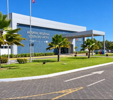 Hospital Regional Costa do Cacau adequa infraestrutura com novos equipamentos e mobiliários