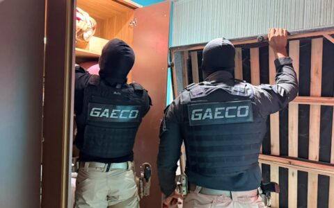 Megaoperação desarticula esquema interestadual de tráfico de armas e drogas